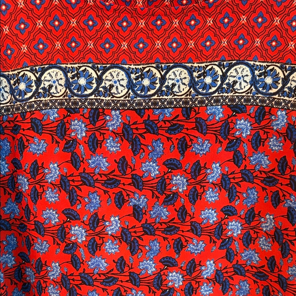 LOFT Vibrant Red and Blue Patterned Blouse - Picture 3 of 7